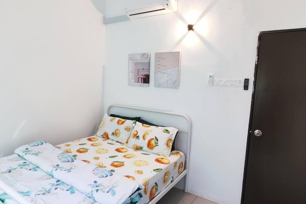 Ddiana Wifi 4 Airconds Rumah percutian Alor Setar