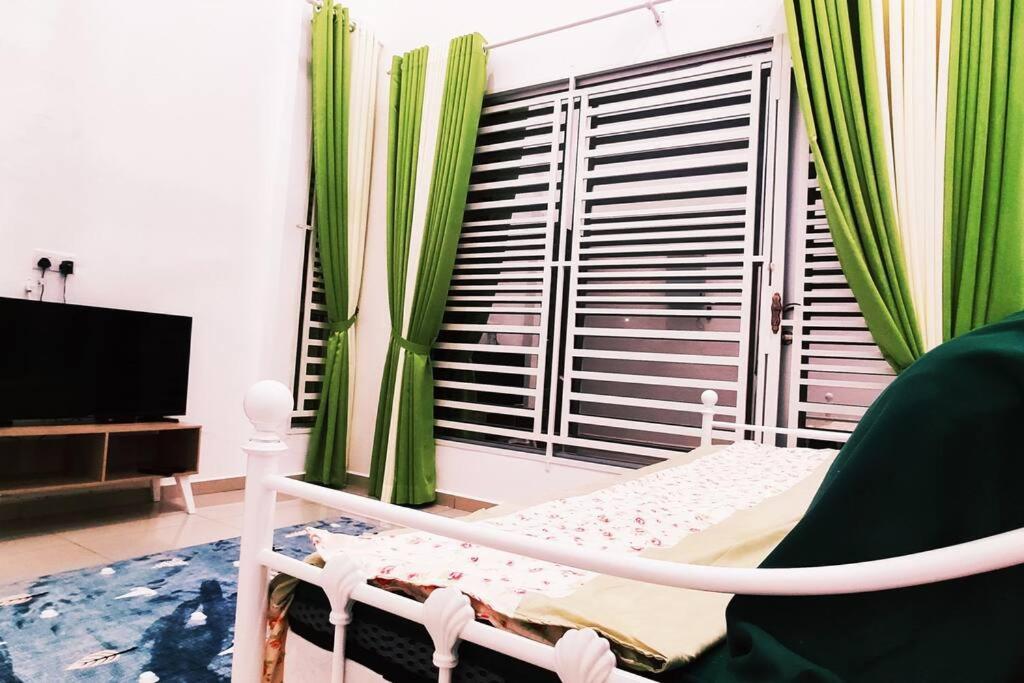 Rumah percutian Ddiana Wifi 4 Airconds
